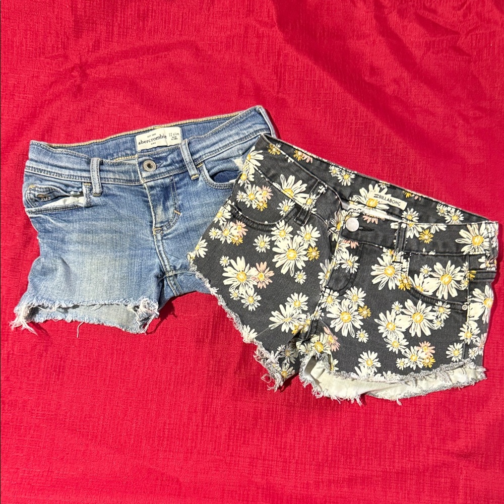 Abercrombie & Fitch Classic Denim Shorts